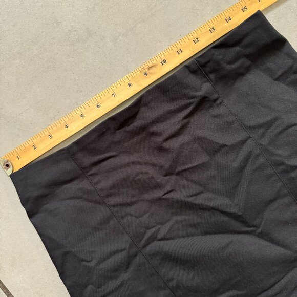 Van Heusen Black Pencil Skirt - Size 8 - Picture 4 of 7